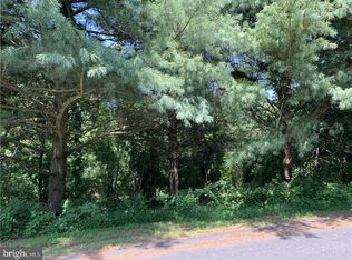 5 Pheasants Rdg S, Wilmington, DE 19807