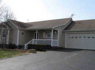 807 Tuggle Rd, Danville, KY 40422