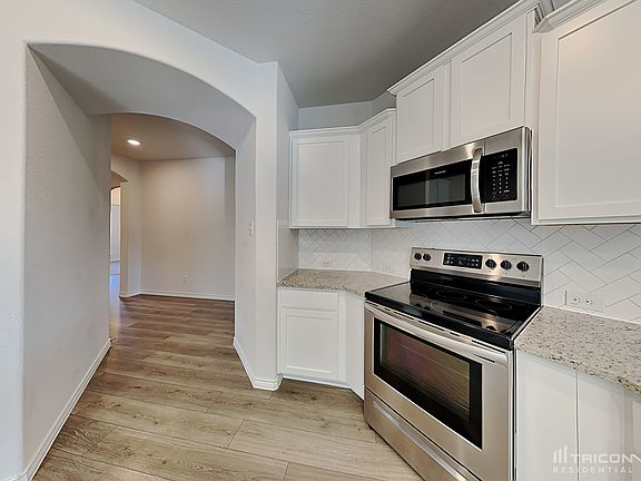 5th image of 328 Brandywine Ct