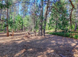 10034 Greenwood Rd, Grass Valley, CA 95945