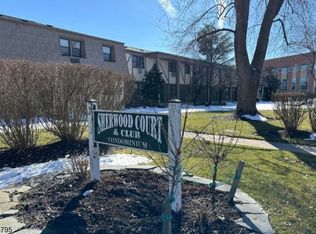 500 Cliffwood Ave W #D10, Matawan, NJ 07747