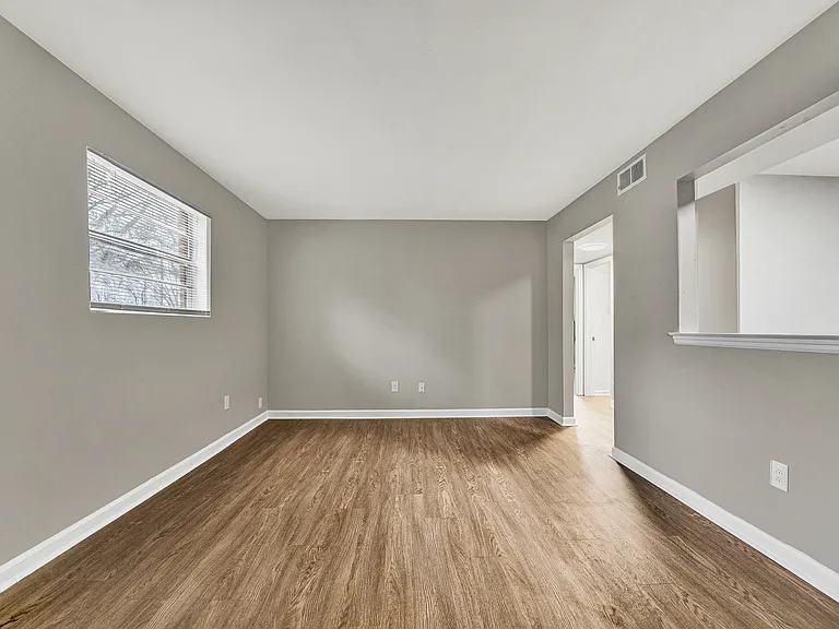Flats at Glade Creek — Photo 5