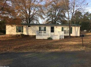207 Salt Cave Dr, Greers Ferry, AR 72067