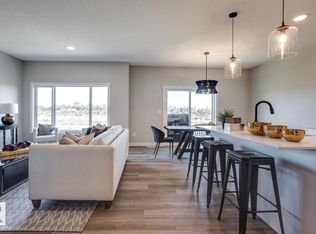 407 Brickyard Point E, Stony Plain, AB T7Z0H9