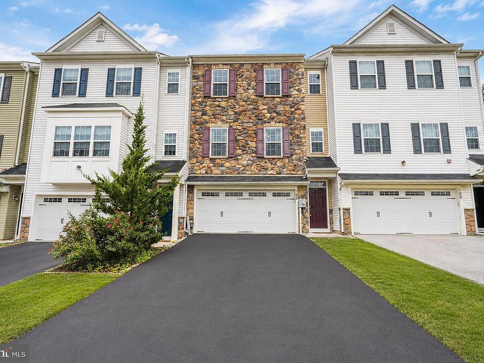1st image of 102 Master Ave