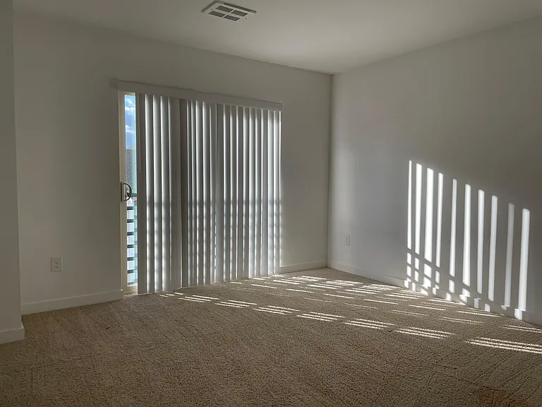 1440 157th Ct NE — Photo 12