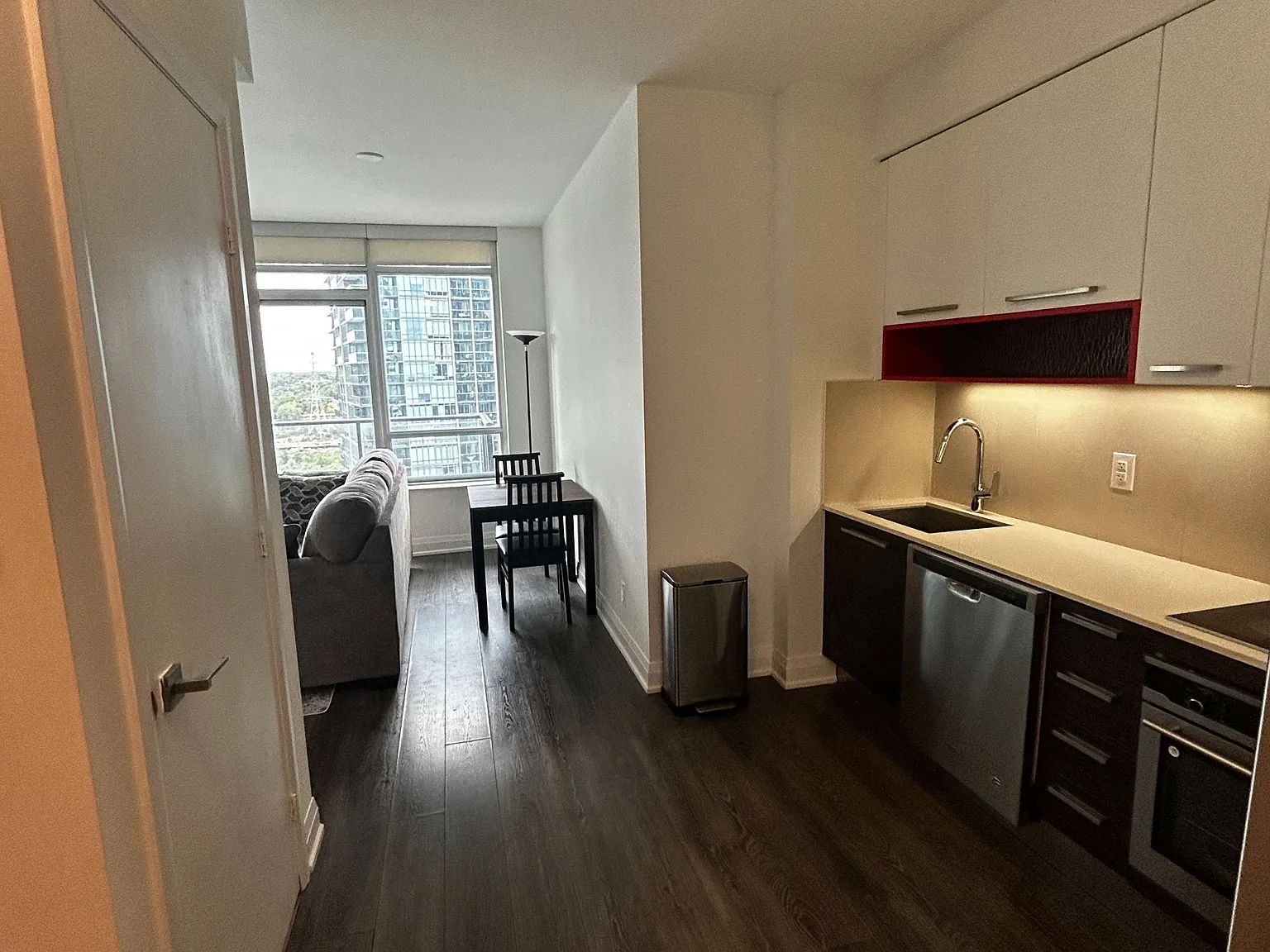 1 bed, $2,400 — Photo 2
