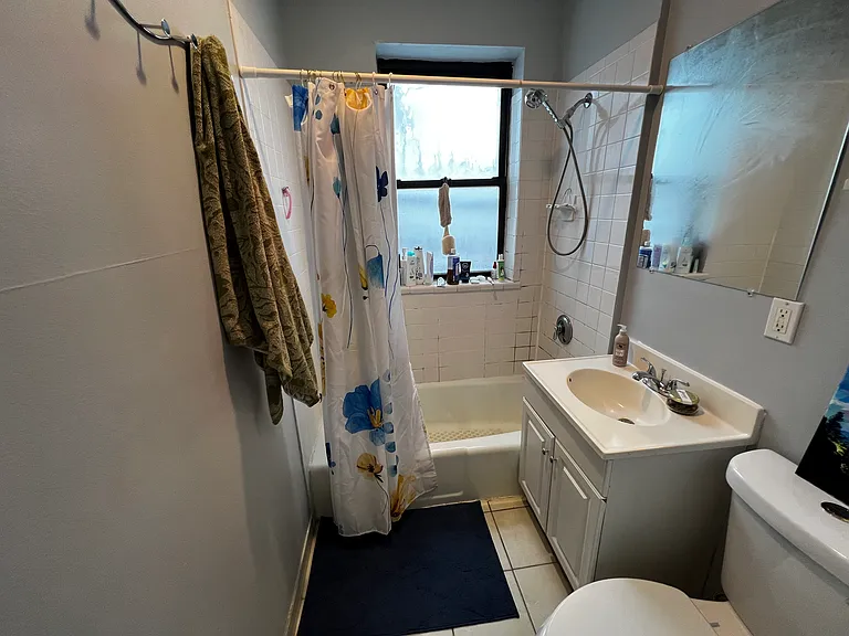 317 Summit Ave #6 — Photo 19