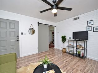 1840 Burton Dr APT 214, Austin, TX 78741