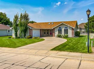 428 College Dr, Sidney, NE 69162