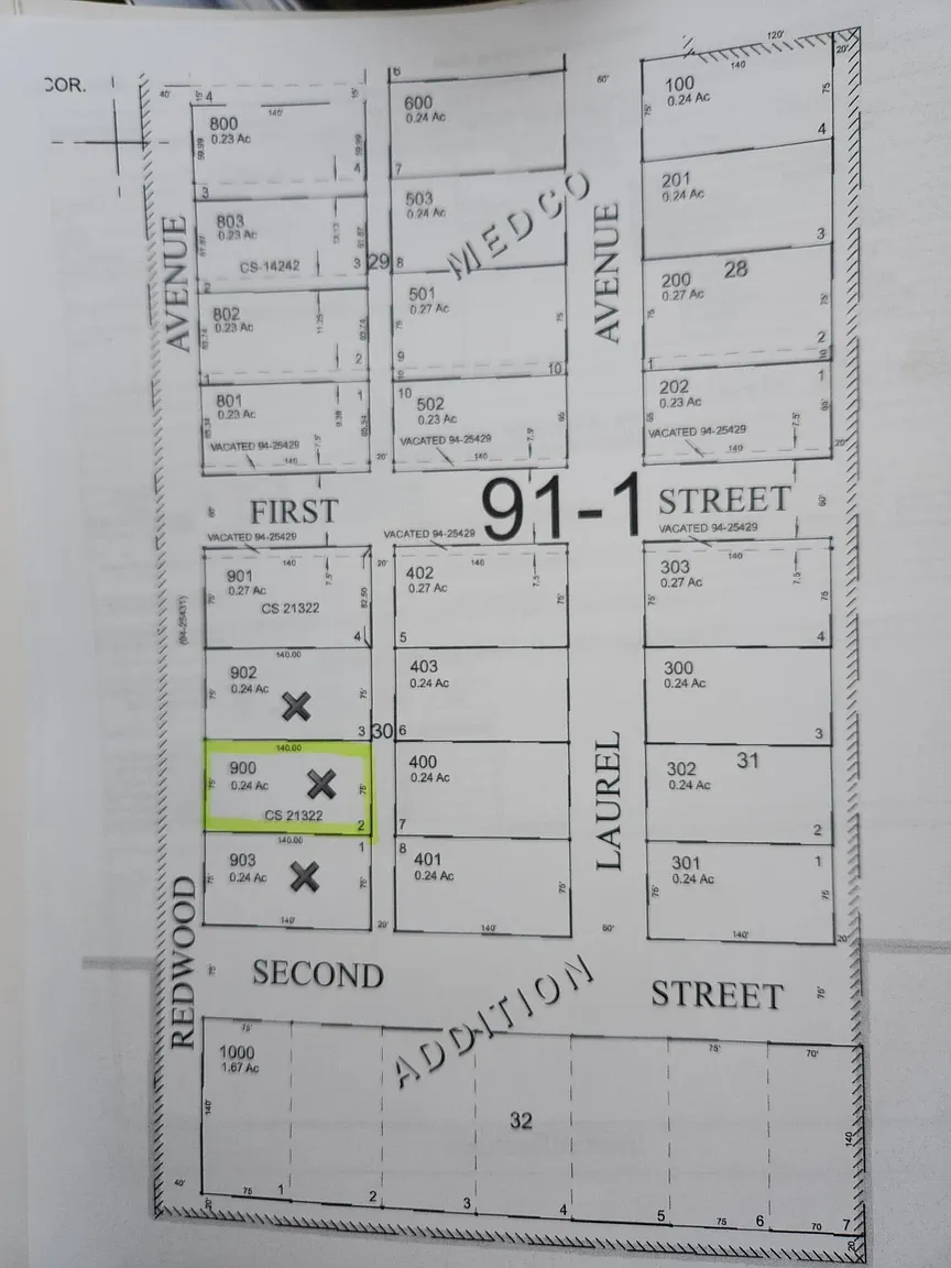 1st St photo 1