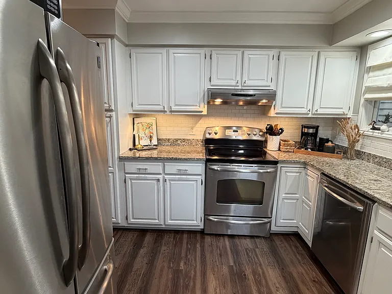 232 Queens Rd #44 — Photo 11