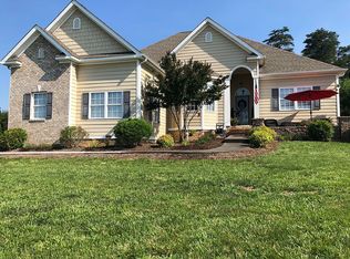 105 Park Way Ave, Moneta, VA
