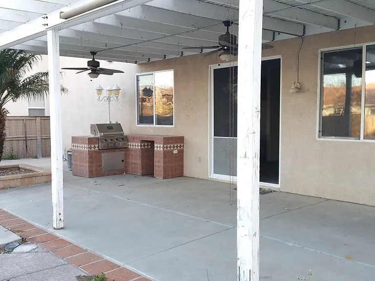 38041 Augusta Dr — Photo 16