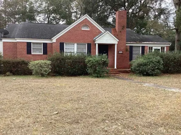 708 Magnolia Dr, Waycross, GA 31501