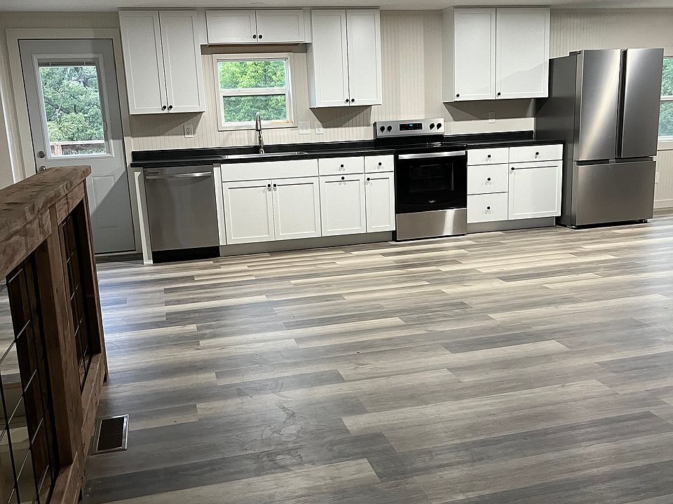 1st image of 8741 Lakeshore Dr