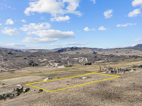 5th image of 855 Thoroughbred Cir