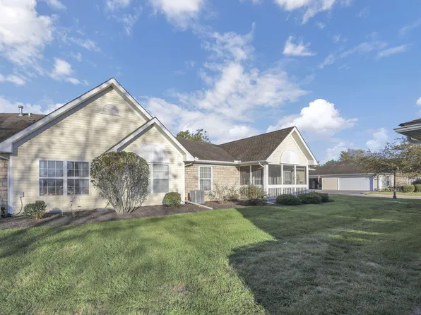 265 Goosepond Rd APT B, Newark, OH 43055