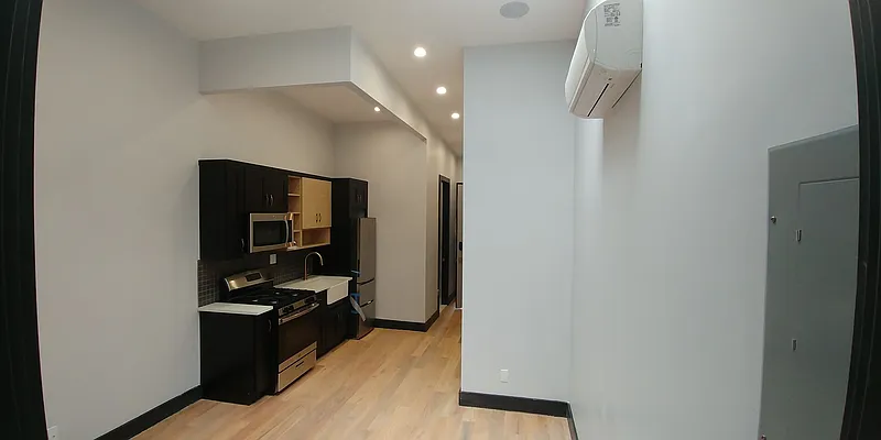 Rented by Reyes & Elsamad Real Estate Group | media 60