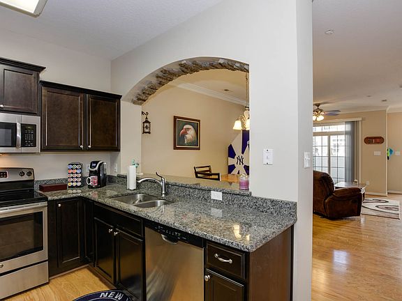 Kitchen is to die for!