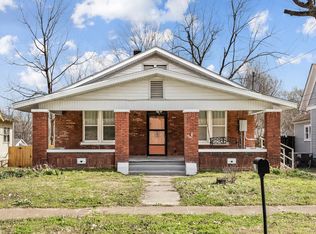 210 N Maple St, Covington, TN 38019