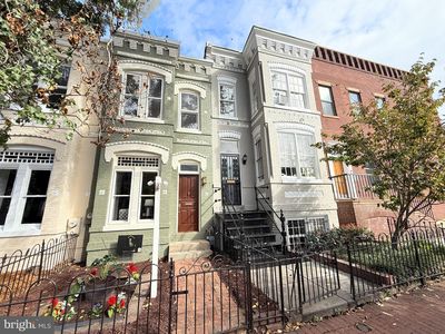 307 4th St NE, Washington, DC, 20002