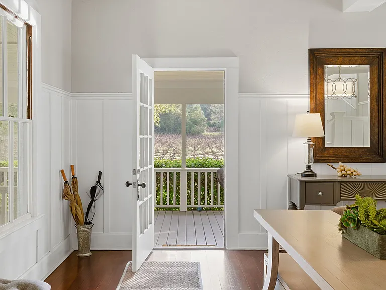 2850 Silverado Trl — Photo 41
