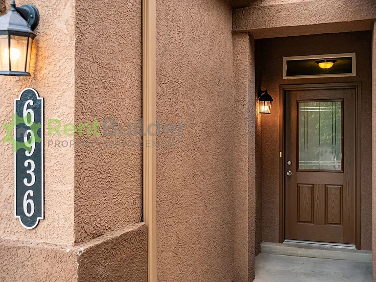 6936 Tombstone Rd NW — Photo 2