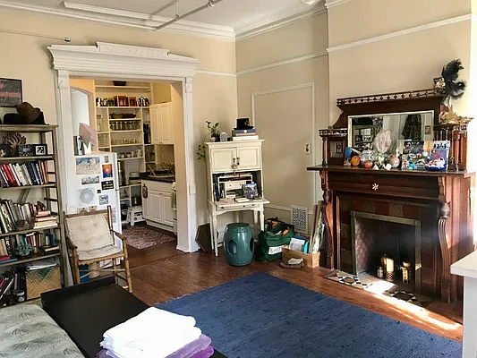 Rented by American Way Real Estate Inc | media 10