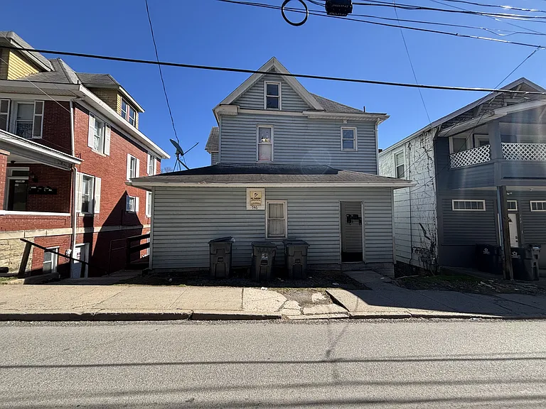 746 Willey St #A — Photo 8