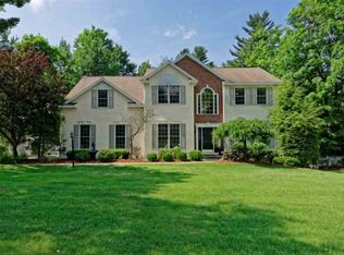 14 Bluestone Rdg, Halfmoon, NY 12065