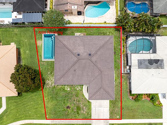 3rd image of 6897 Terra Tranquila Drive