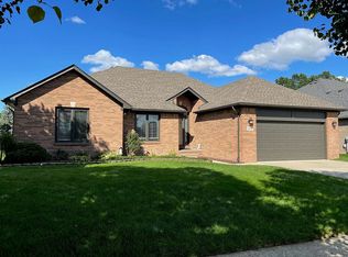 49400 Dunhill Dr, Macomb, MI 48044