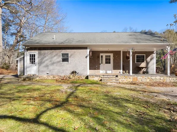 14 Beaver River Schoolhouse Rd, Richmond, RI 02892