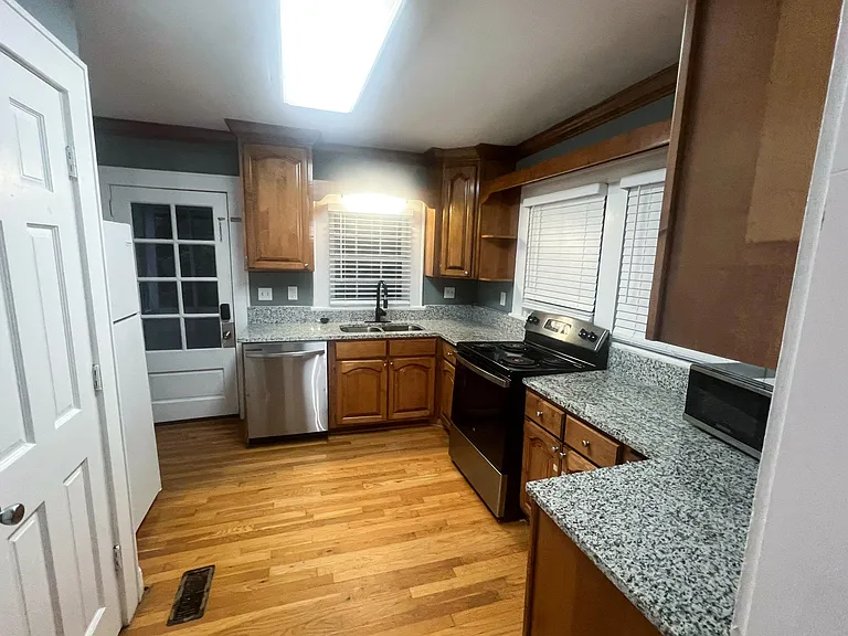 Kitchen B