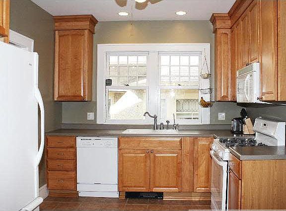 2nd image of 4010 Pillsbury Avenue S