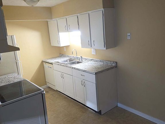 3rd image of 4115 Glen Hill Manor Dr #11440253