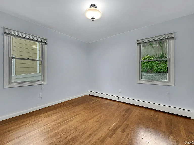 186 Midland Ave #1 — Photo 24