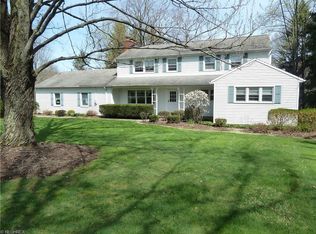 15437 Hemlock Point Rd, Chagrin Falls, OH 44022