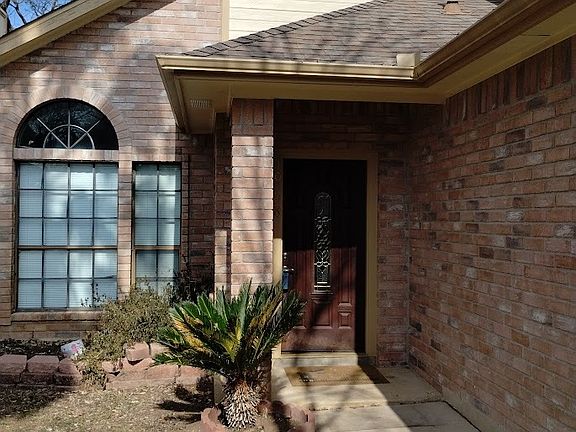 4th image of 10158 Sandyglen