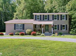 6307 Shea Rd, Cottrellville, MI 48039