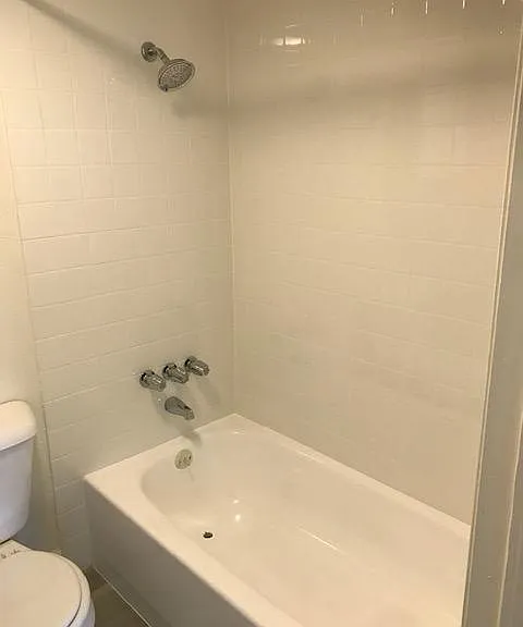 Smoke Tree Studio Apartments — Photo 19