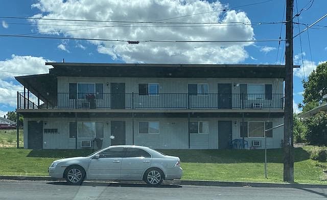 2nd image of 1838 7th Ave #1