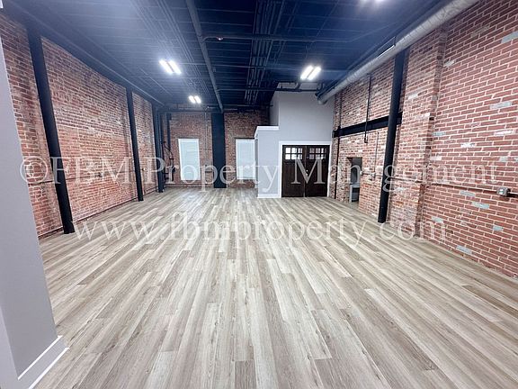 5th image of 220 N Beaton St #I