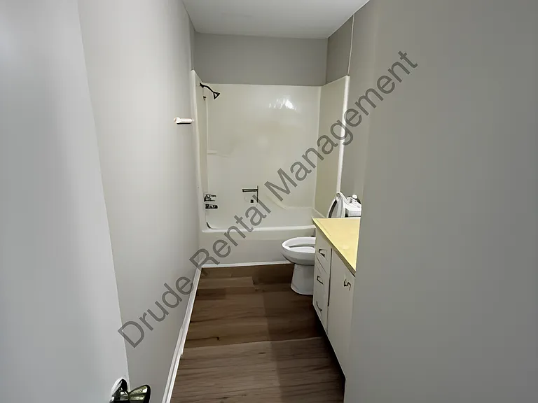 14259 Lamonte Ln — Photo 6