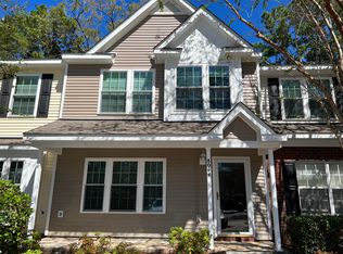 8064 Shadow Oak Dr, Charleston, SC 29406