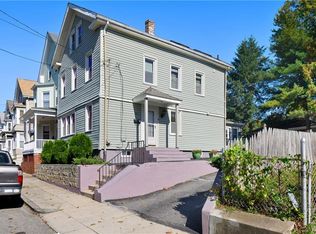11 Violet St, Providence, RI 02908