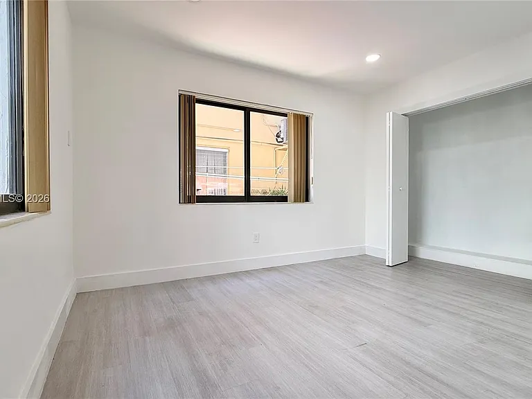 609 Lenox Ave #2 — Photo 14