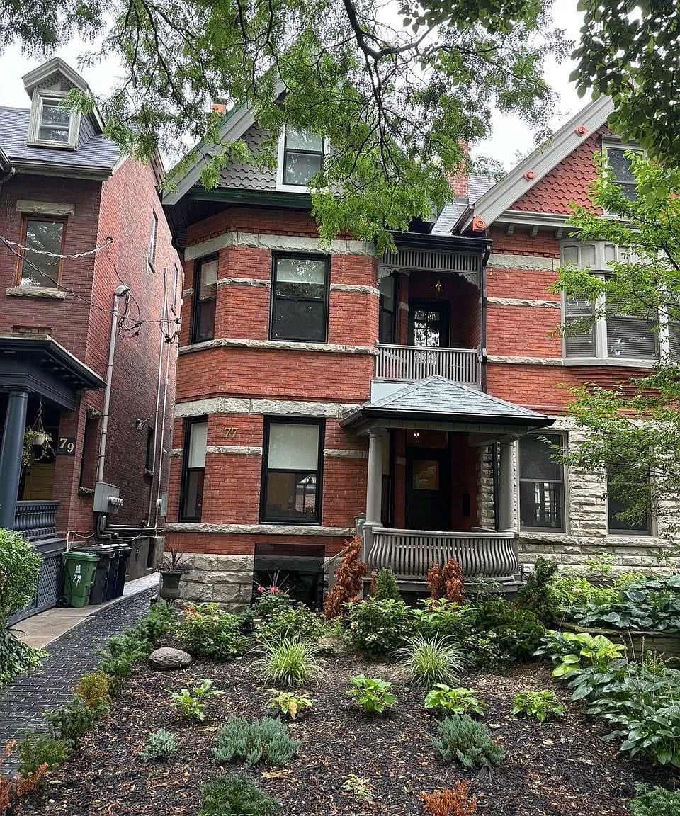 1 bed, $1,895 — Photo 1