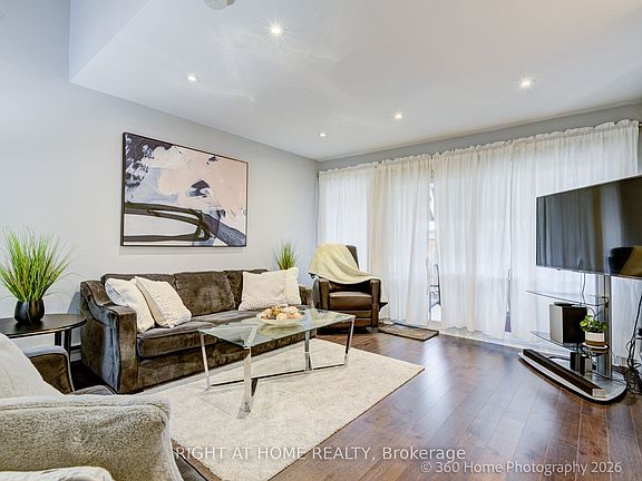 3rd image of 221 Milestone Cres Unit 80